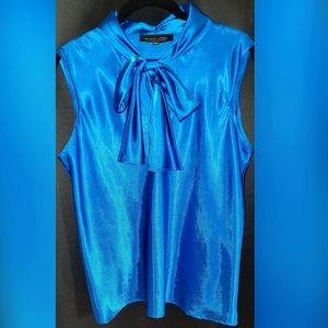 Black Label medium size blouse in blue